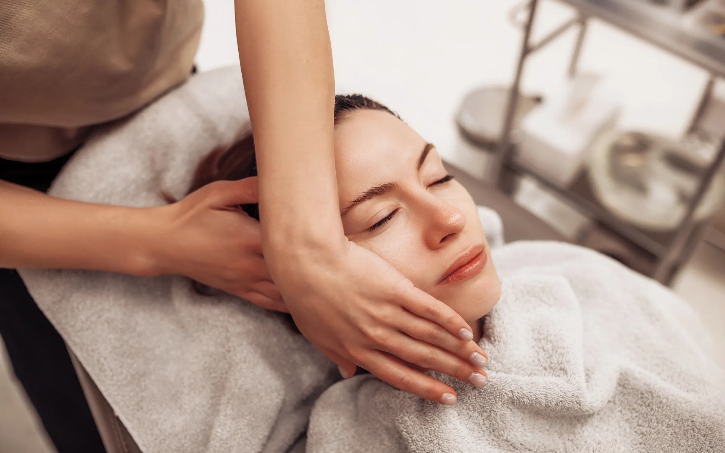 Prestations de massages pour jeunes Mamans Calinéo