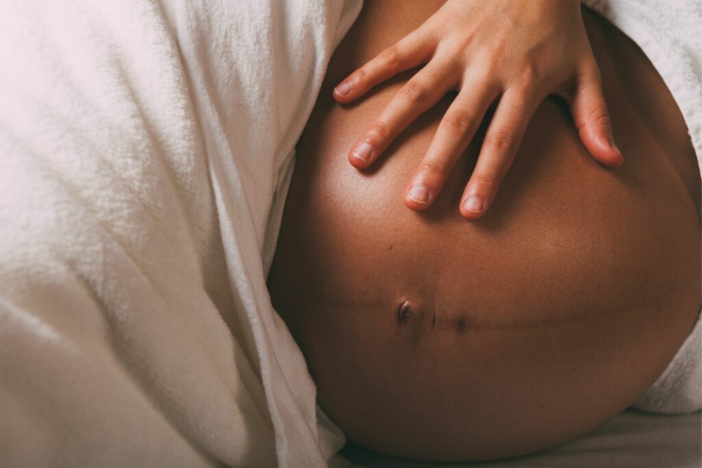 Massage femme enceinte Calinéo 42